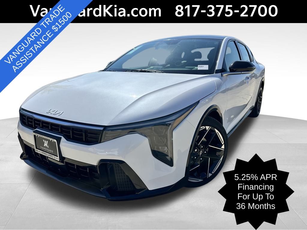 2025 Kia K4 GT-Line's photo