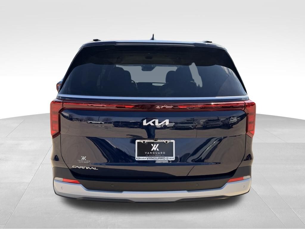 New 2026 Kia Carnival EX Minivan/Van
