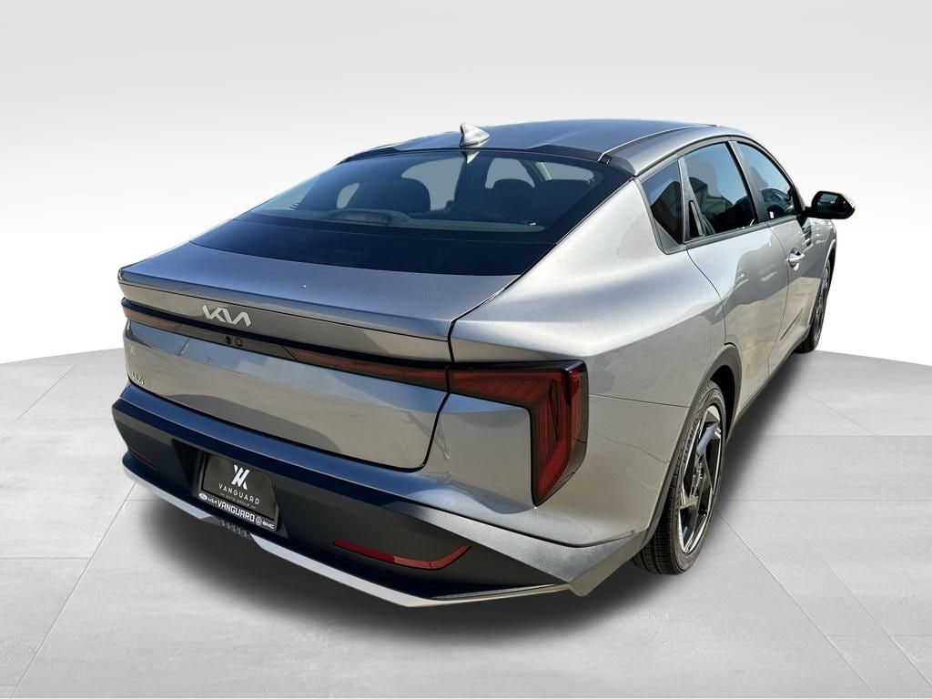 New 2025 Kia K4 EX Sedan