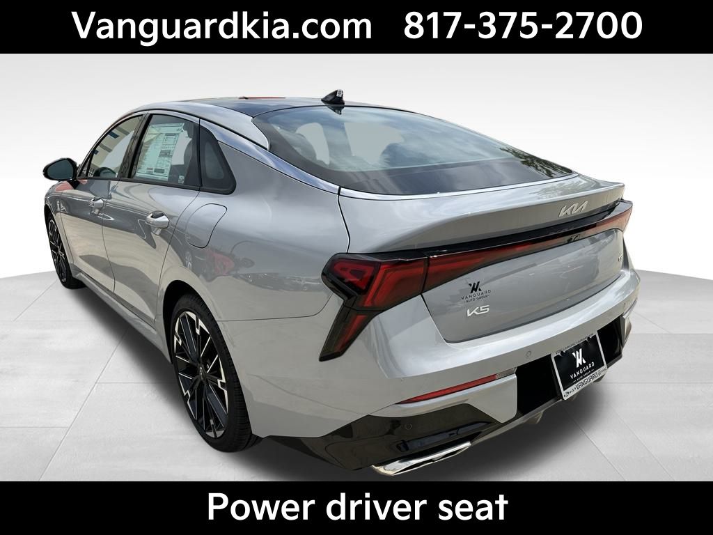 2026 Kia K5 GT photo 2