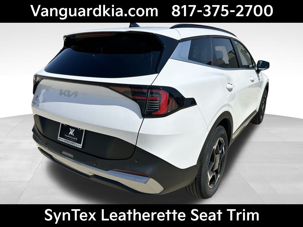 2026 Kia Sportage EX photo 4