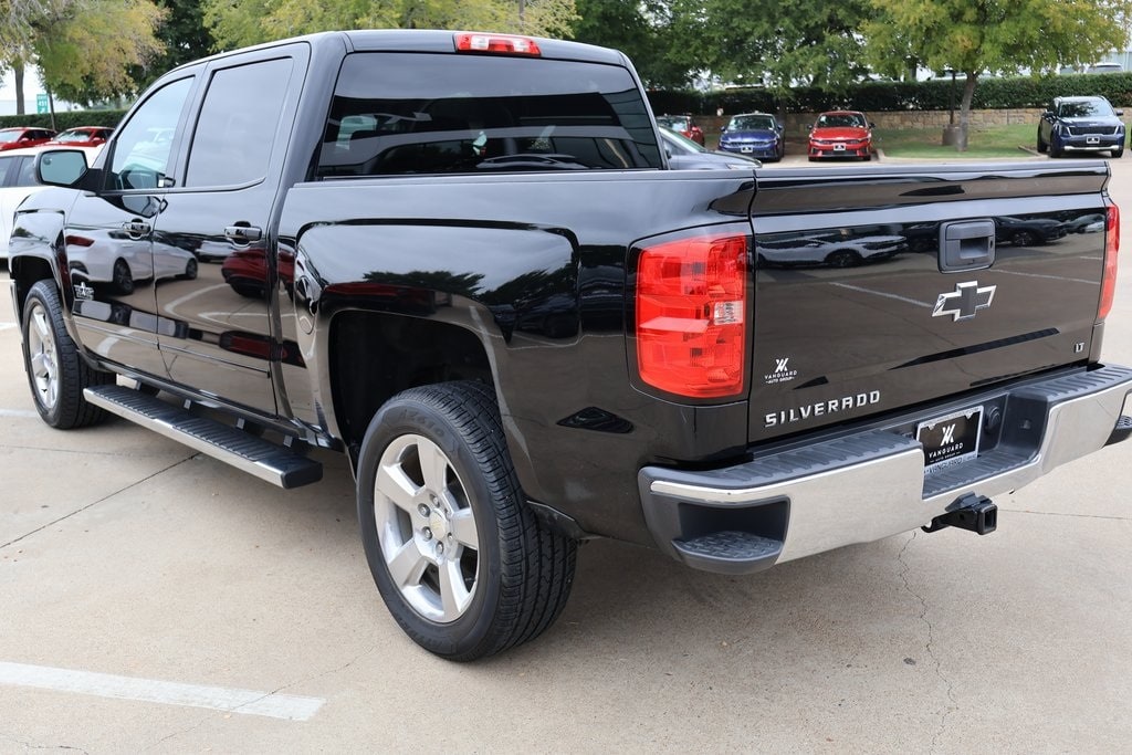 Used 2018 Chevrolet Silverado 1500 LT with VIN 3GCPCREC0JG437474 for sale in Arlington, TX