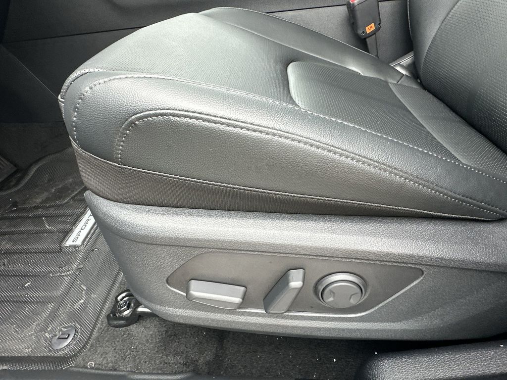 2026 Kia Sportage EX - Photo 15