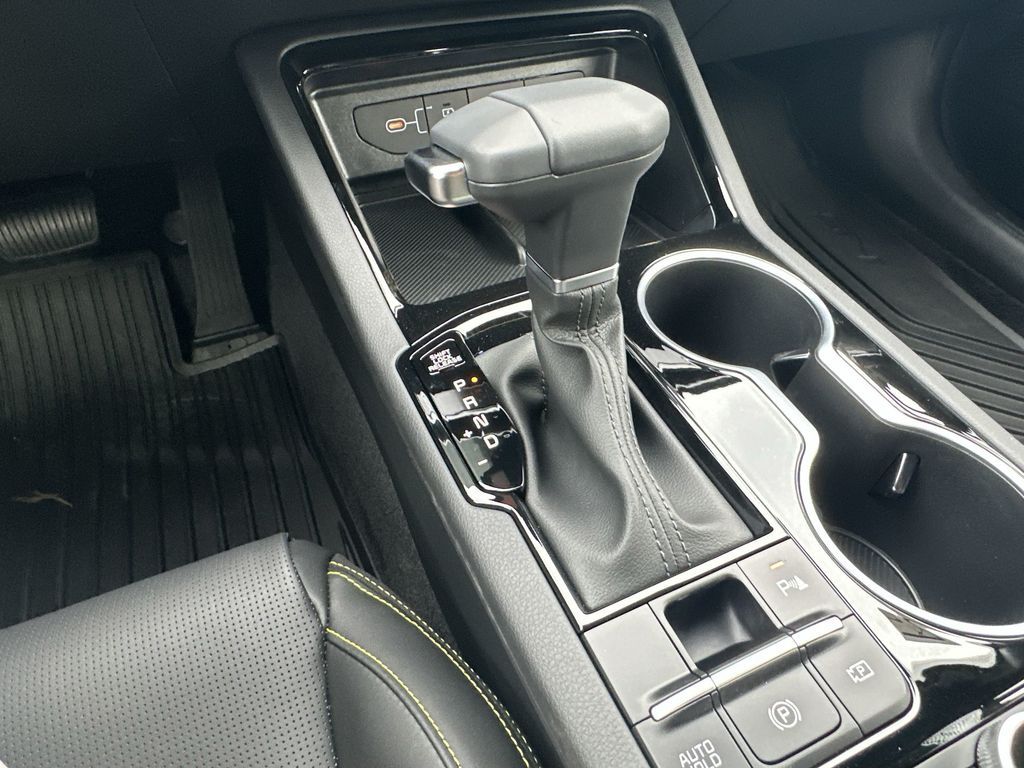 2026 Kia K5 GT - Photo 23