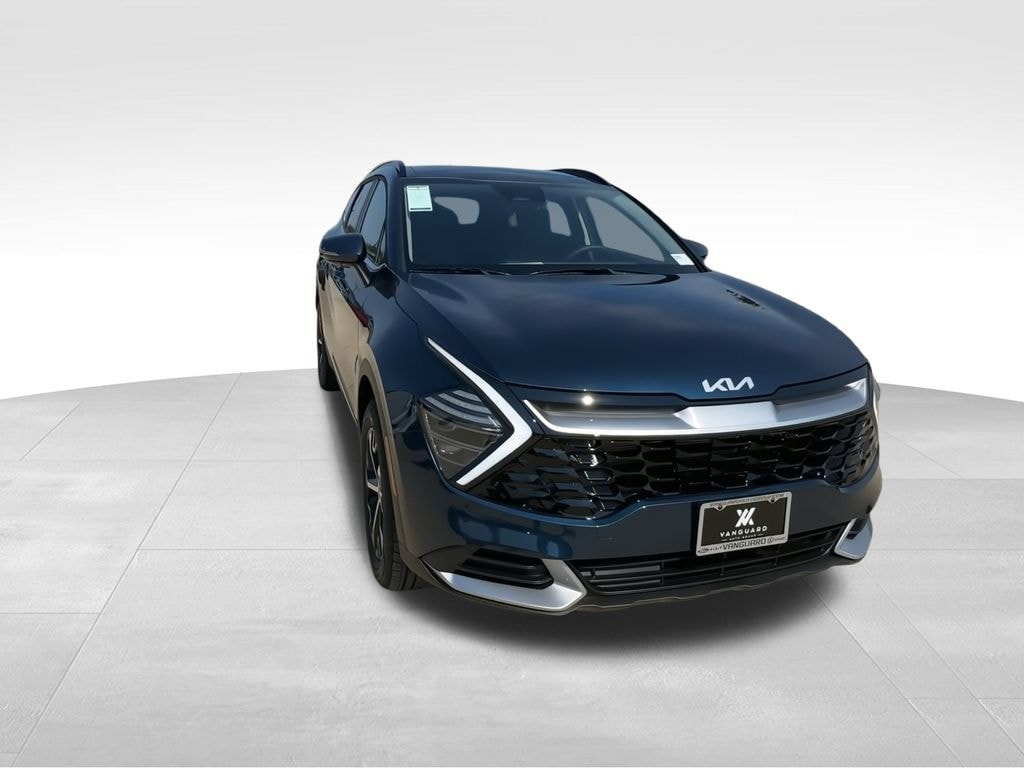 New 2025 Kia Sportage Hybrid EX SUV