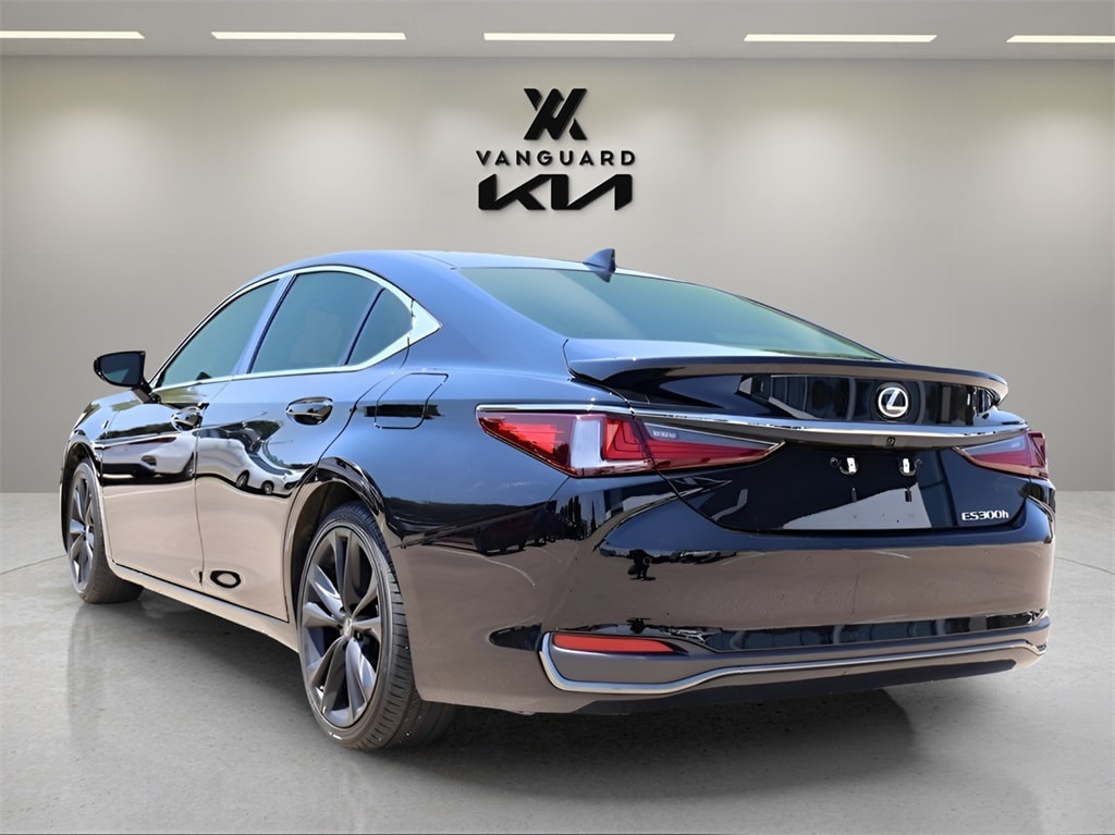 Used 2023 Lexus ES Hybrid 300h F SPORT Handling with VIN 58ABA1C14PU030948 for sale in Arlington, TX