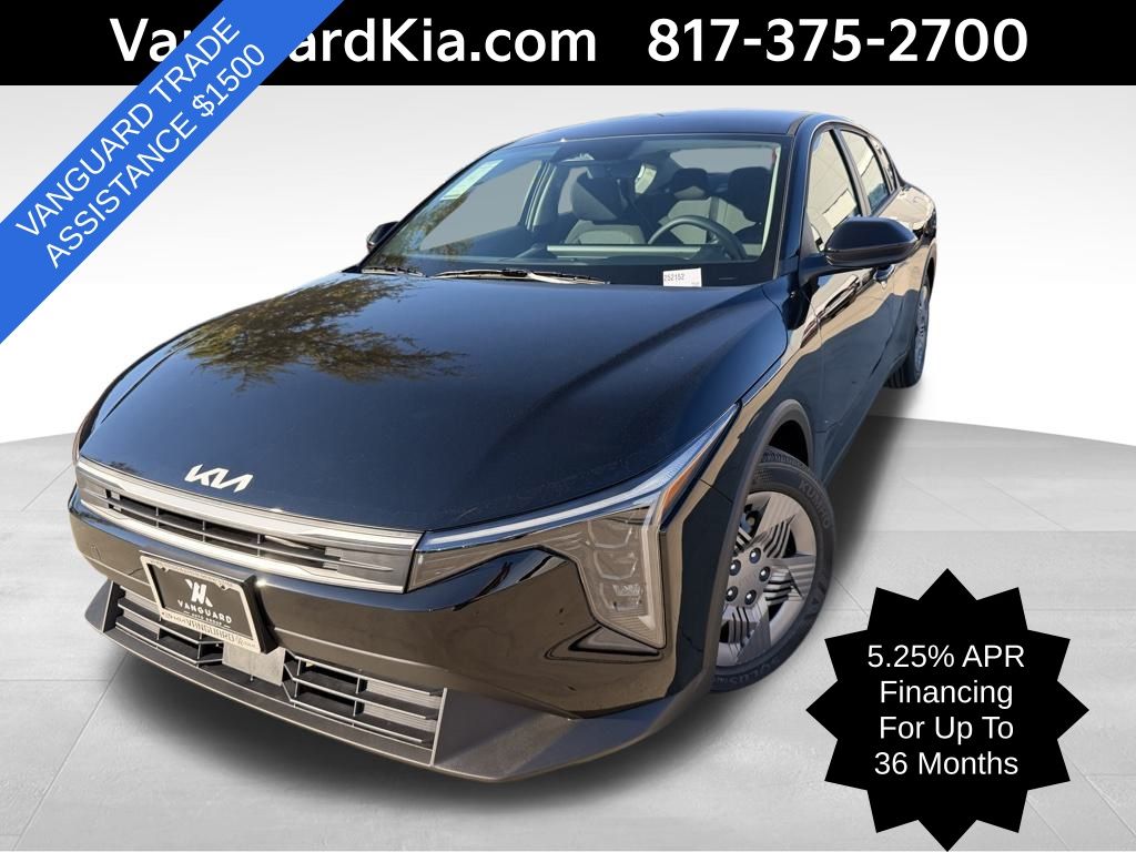 2025 Kia K4 LX's photo
