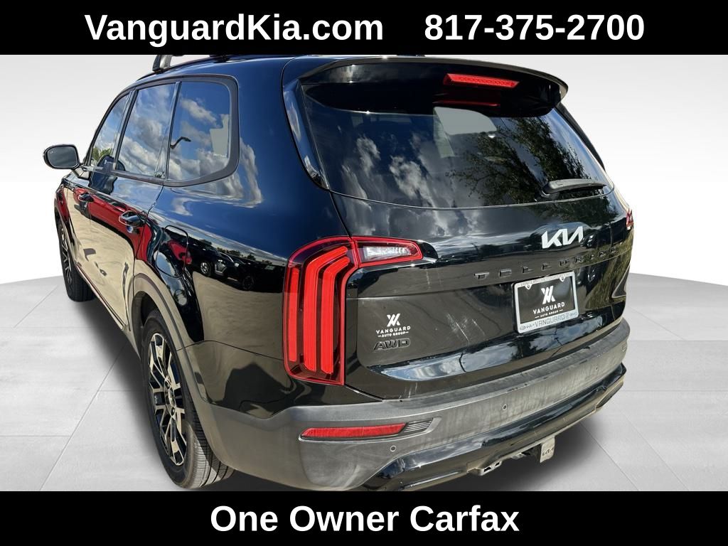2022 Kia Telluride EX photo 2