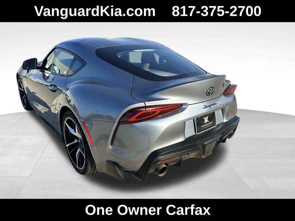 2021 Toyota Supra 3.0 photo 2