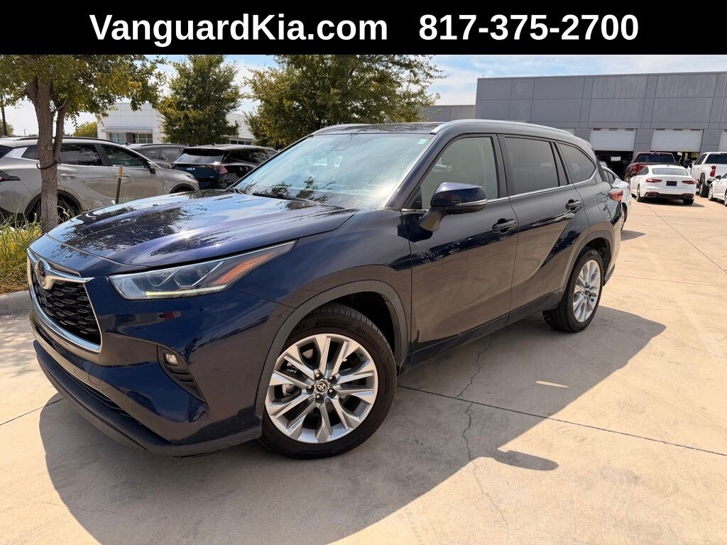 Used 2021 Toyota Highlander Limited SUV