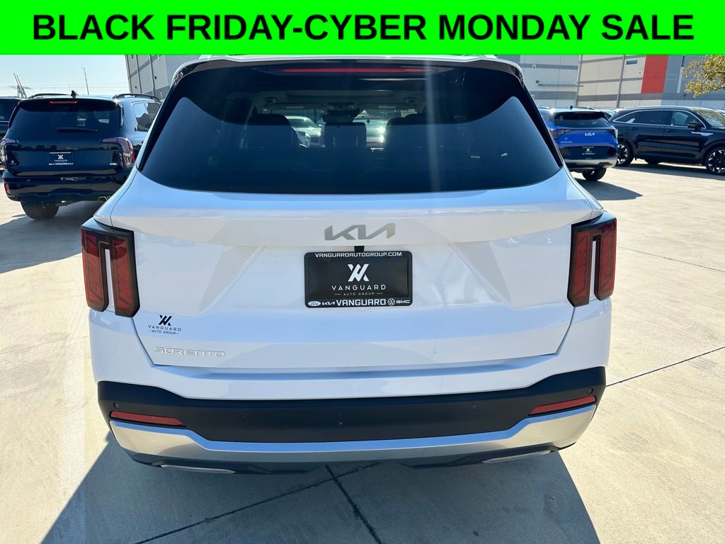 2026 Kia Sorento S photo 3