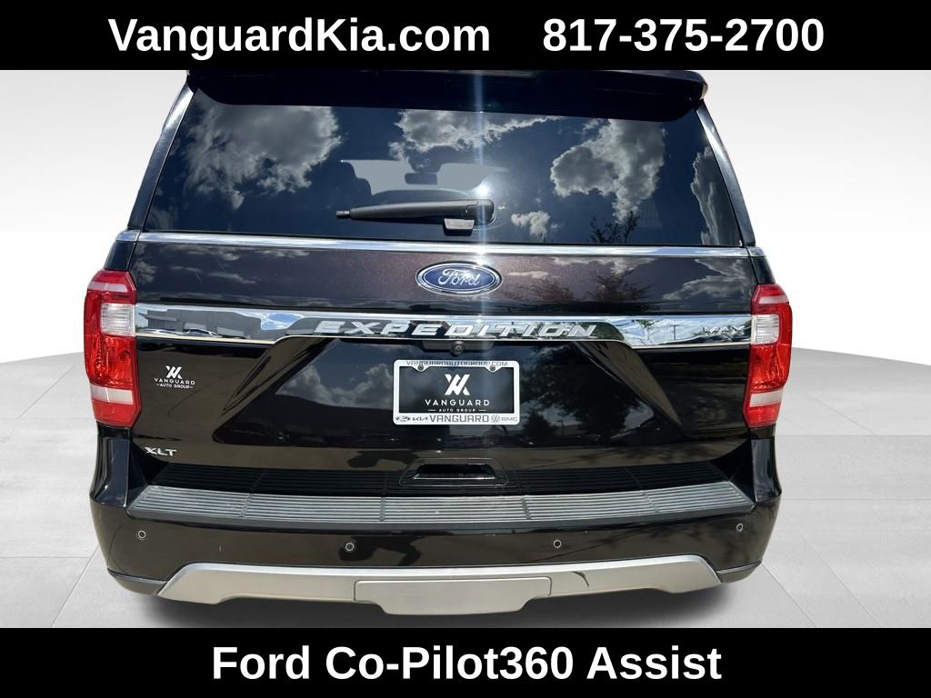 2021 Ford Expedition MAX XLT photo 3