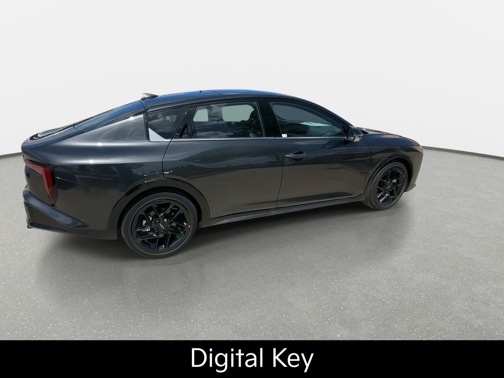 2025 Kia K4 GT-Line Turbo - Photo 9