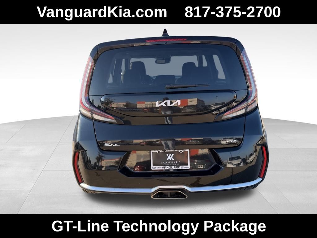 2023 Kia Soul GT-Line photo 3