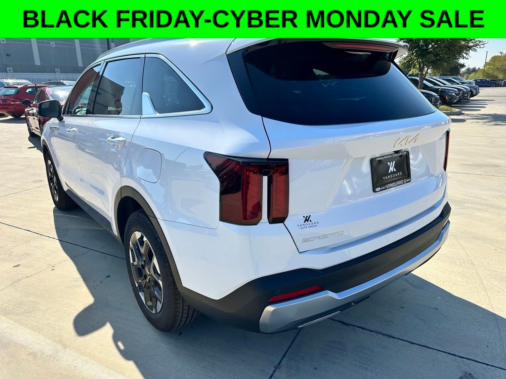 2026 Kia Sorento S photo 2