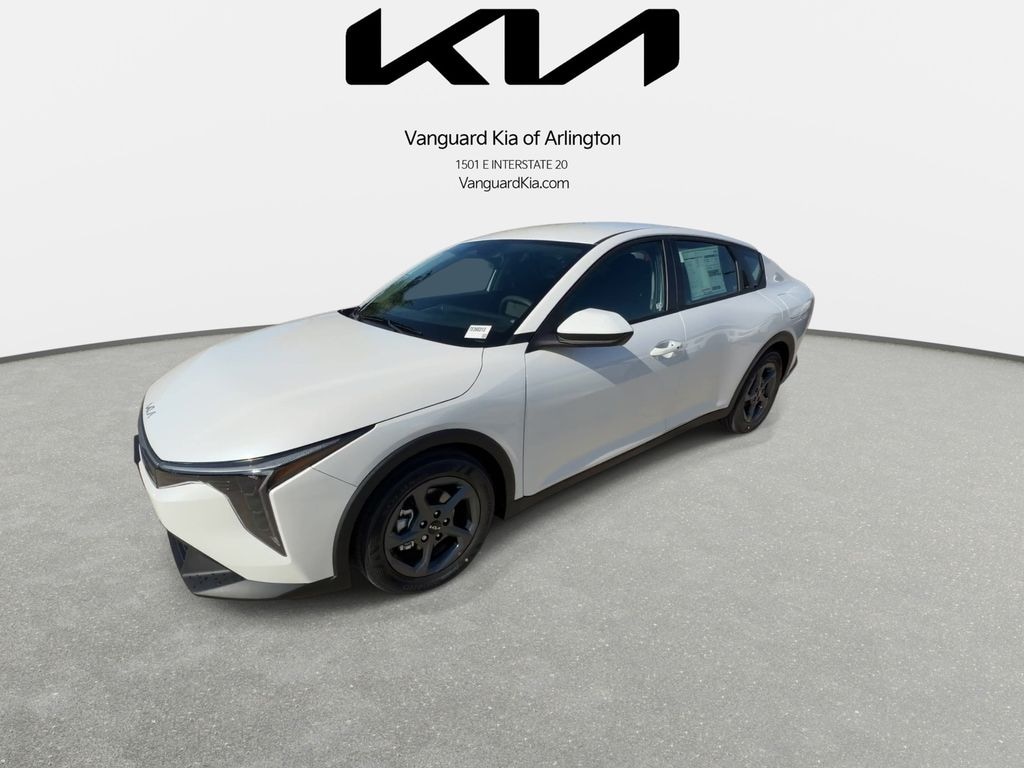New 2026 Kia K4 LXS Sedan