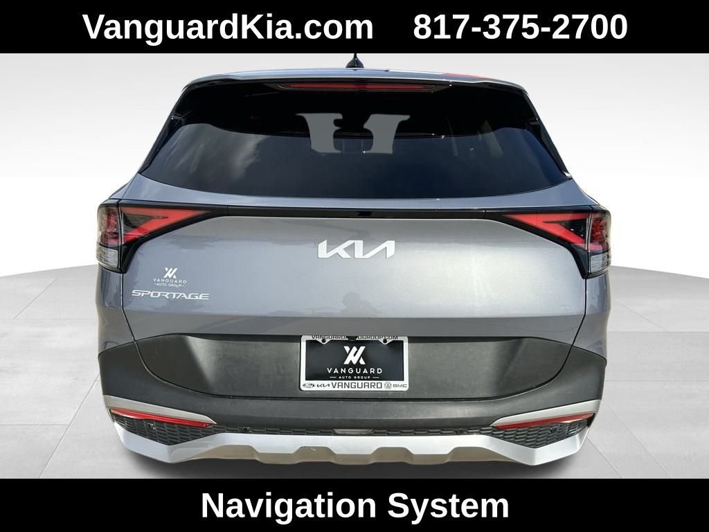 2023 Kia Sportage EX photo 3