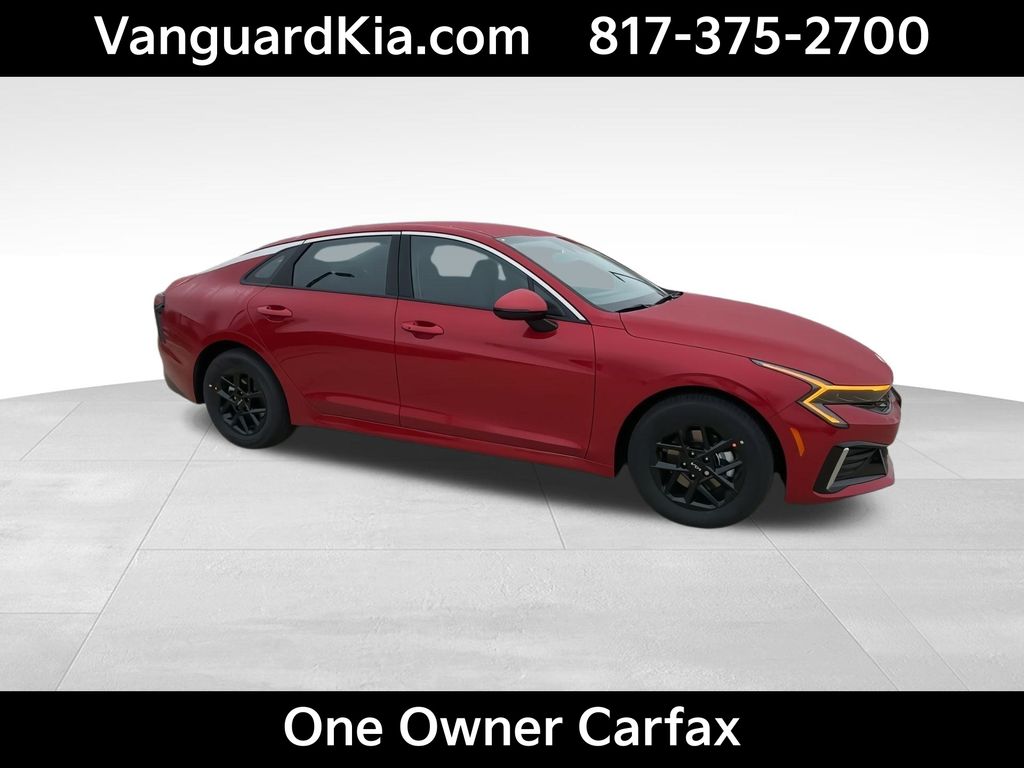 2025 Kia K5 LXS photo 2