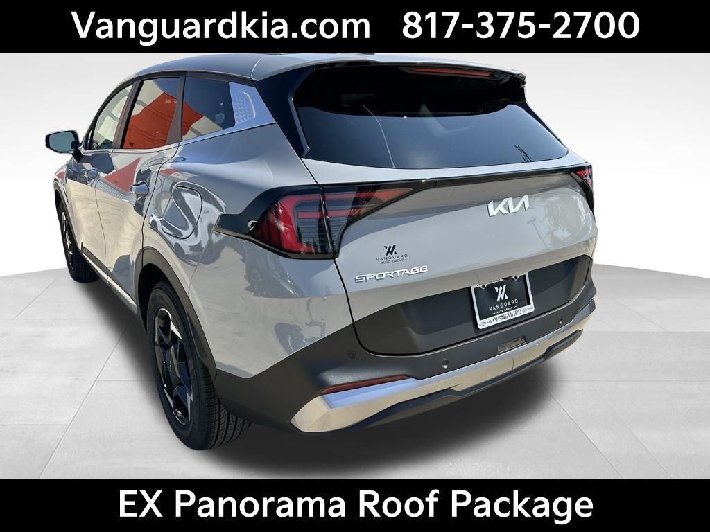 2026 Kia Sportage EX photo 2