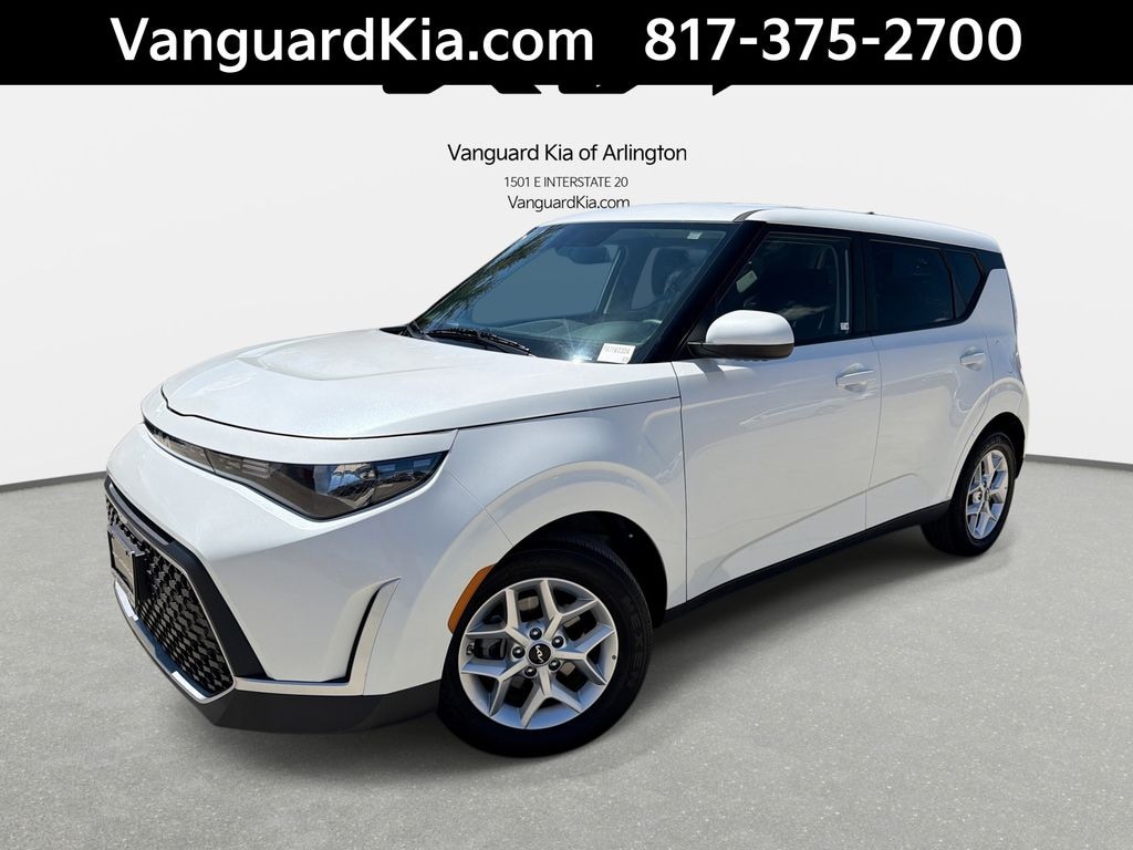 Certified 2025 Kia Soul LX Tech PKG Hatchback