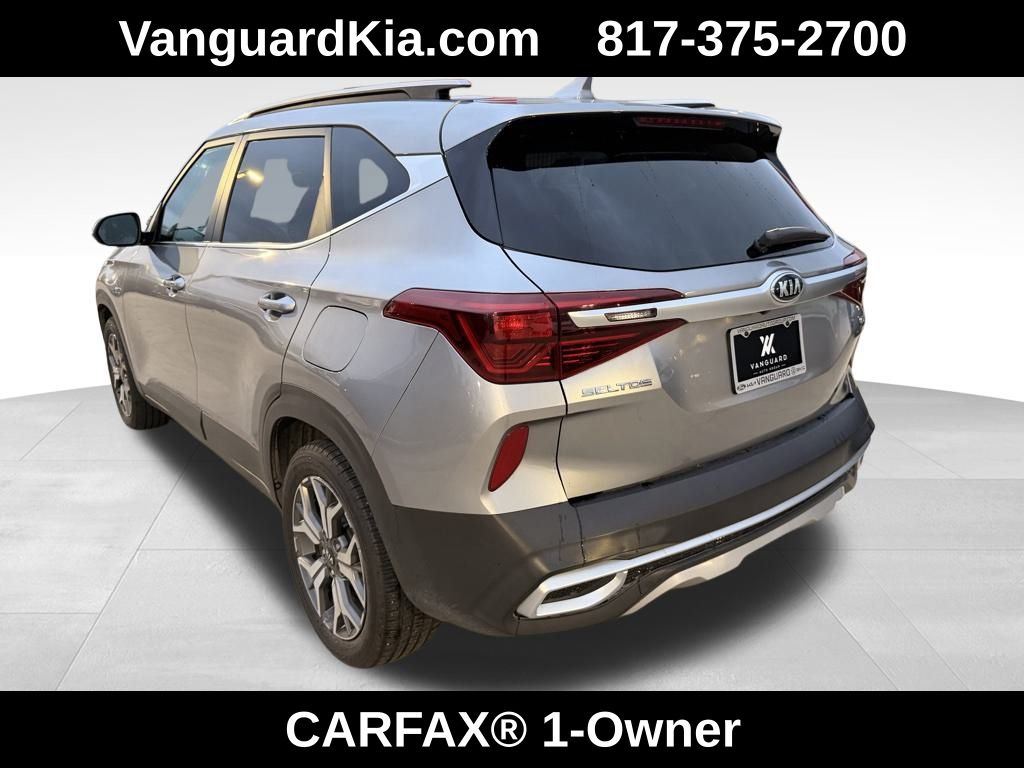 2021 Kia Seltos EX photo 2