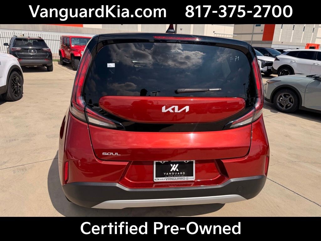 Certified 2025 Kia Soul LX Tech PKG Hatchback