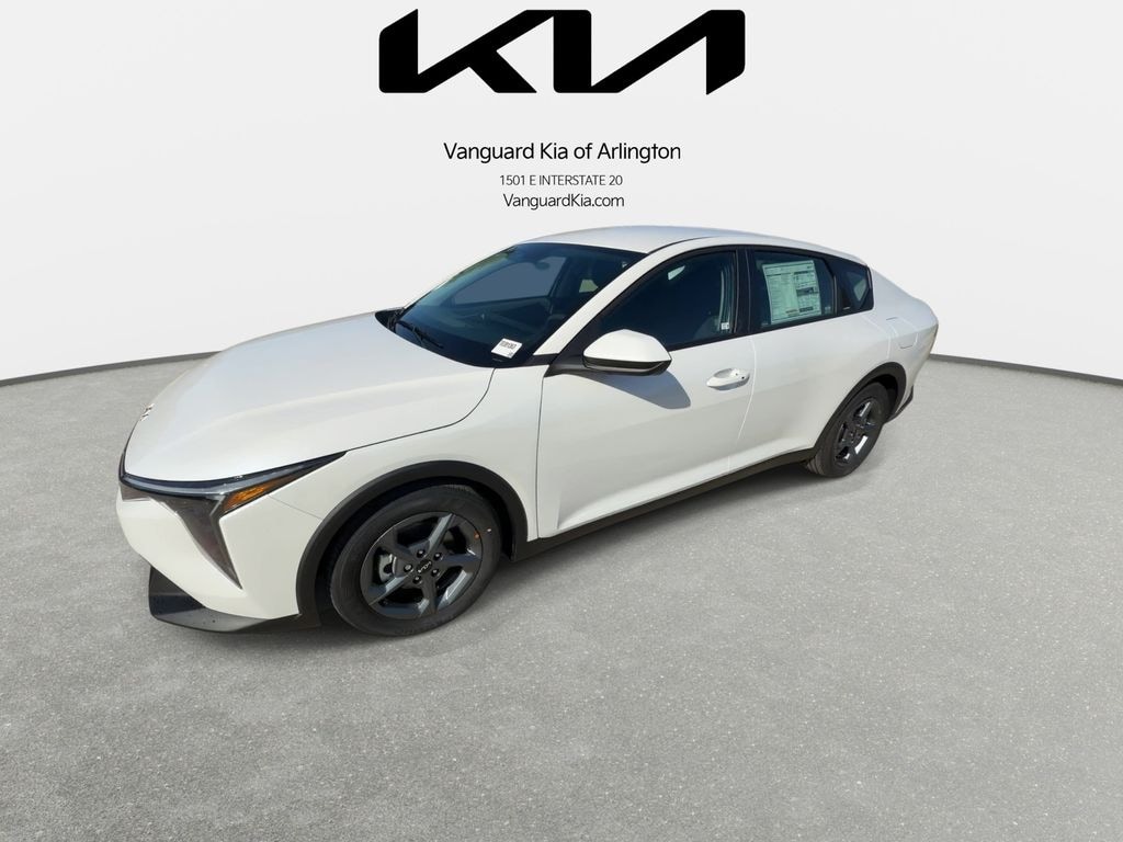 New 2026 Kia K4 LXS Sedan