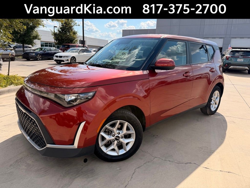 Certified 2024 Kia Soul LX Tech PKG Hatchback
