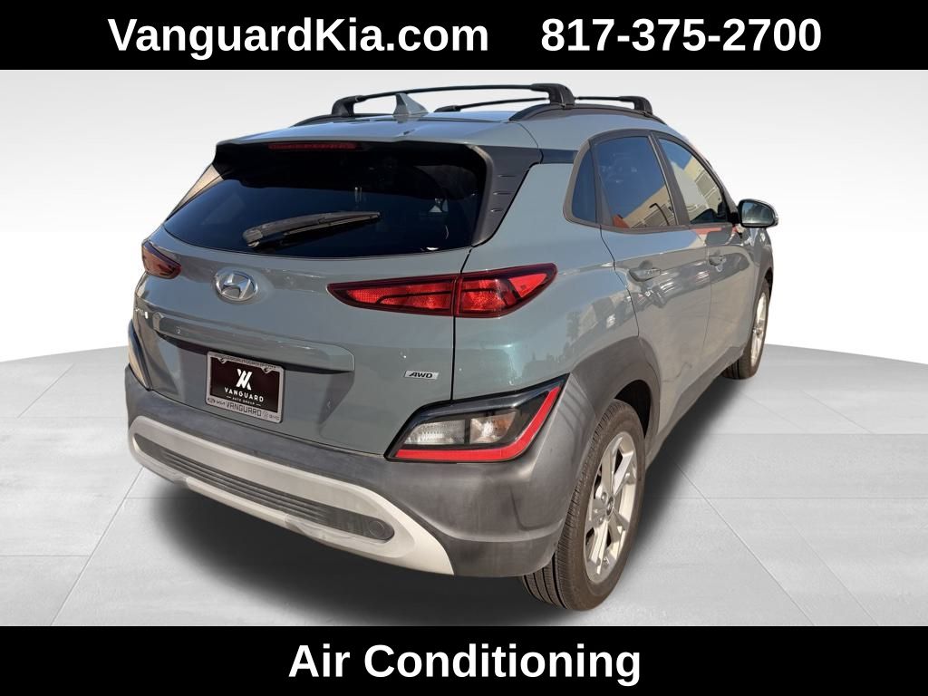 2022 Hyundai Kona SEL photo 4