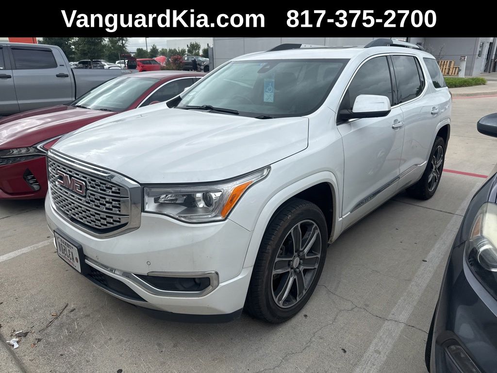 2019 GMC Acadia Denali FWD's photo