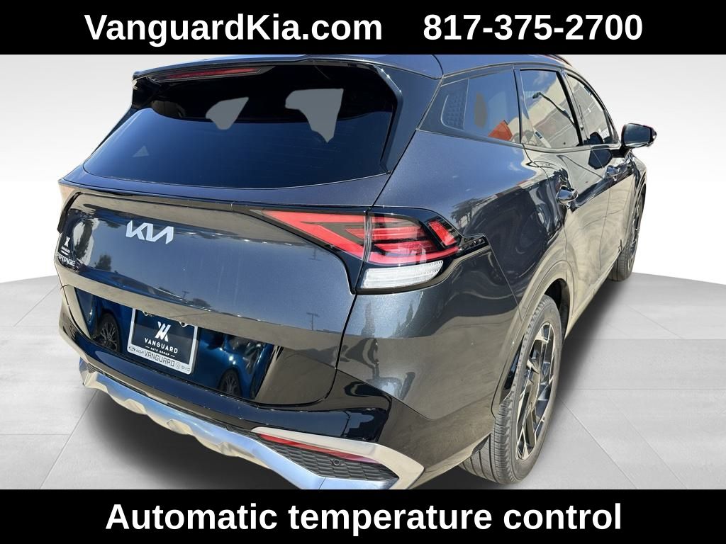 2023 Kia Sportage photo 4