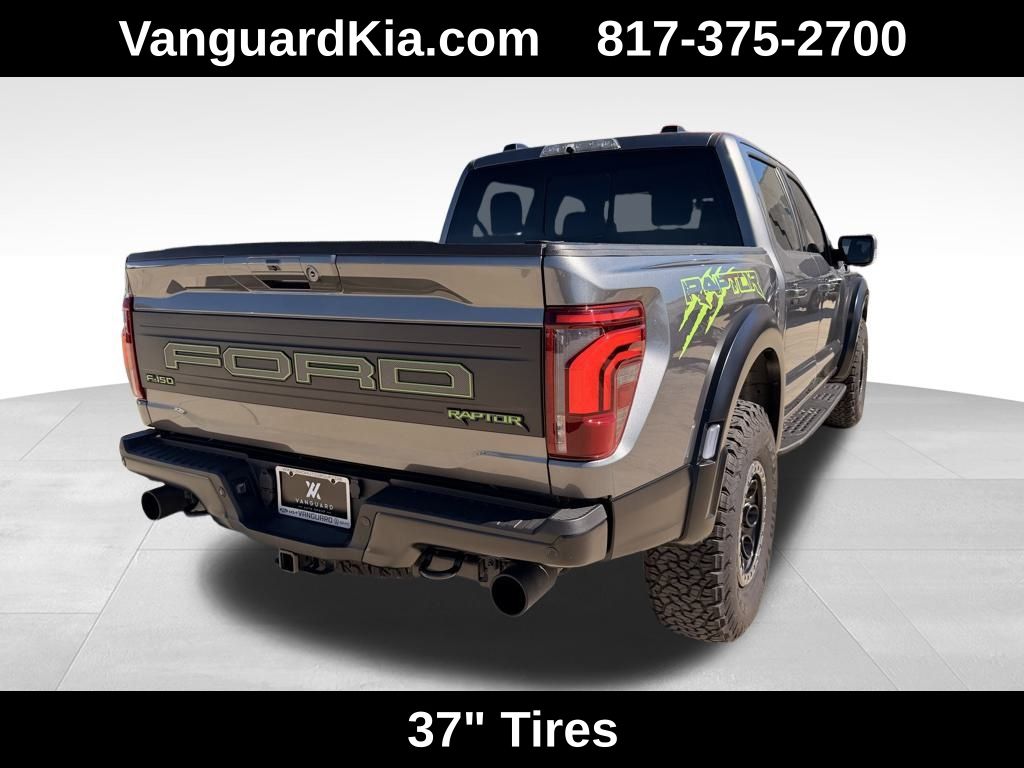 2025 Ford F-150 Raptor photo 4