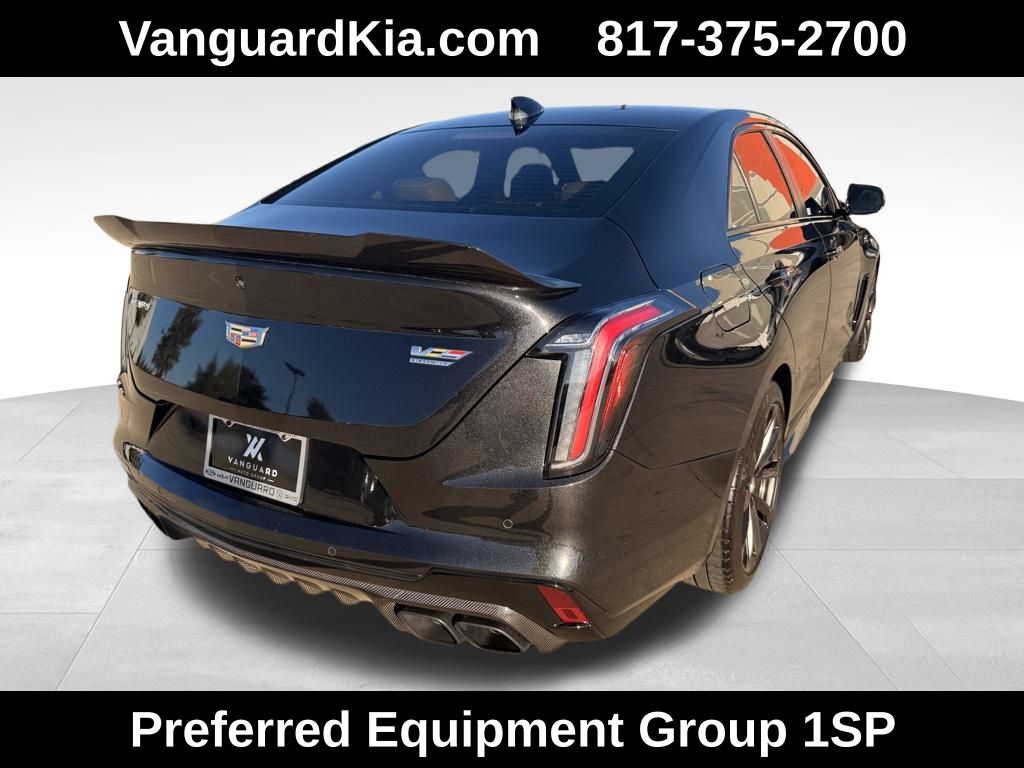 2024 Cadillac CT4 photo 4