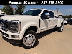 2023 Ford F-450SD Platinum DRW Truck For Sale in Arlington, Texas