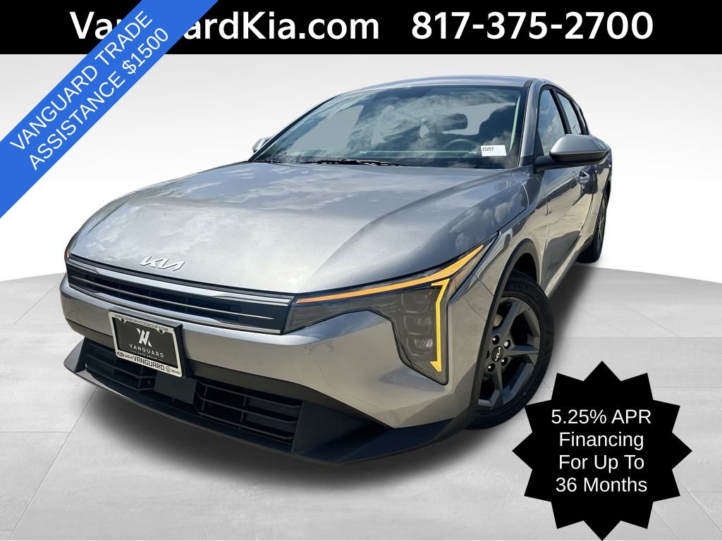 2025 Kia K4 LXS's photo