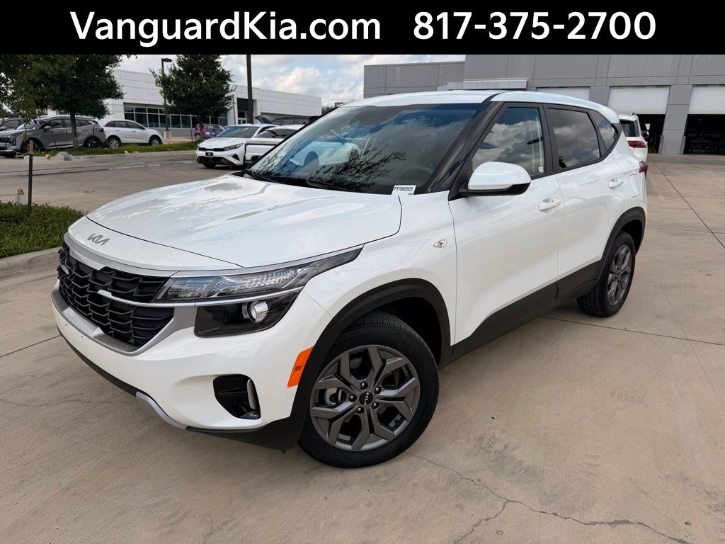2026 Kia Seltos 2.0 LX AWD's photo