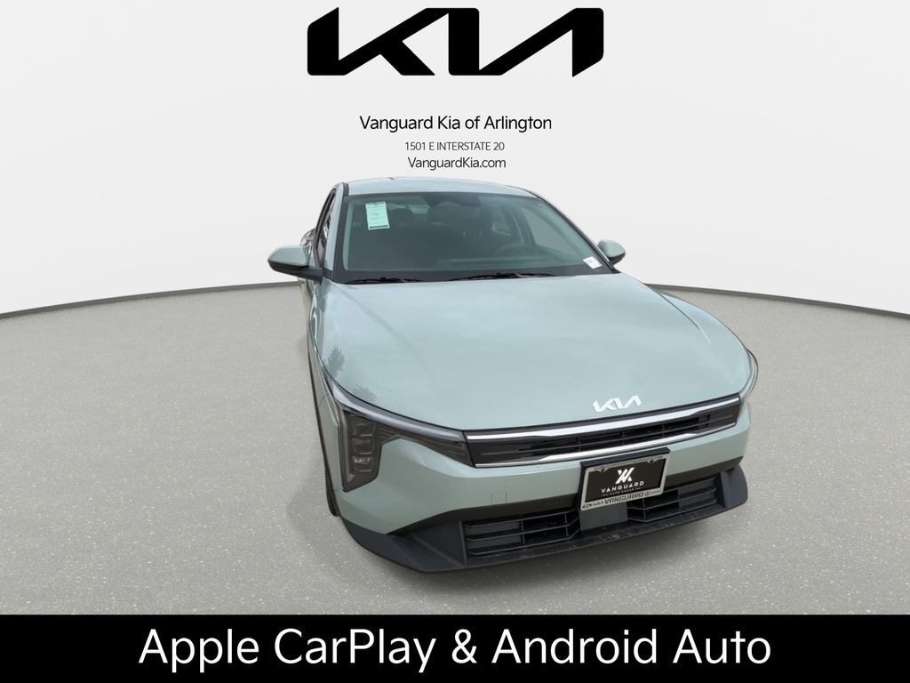 New 2026 Kia K4 LXS Sedan