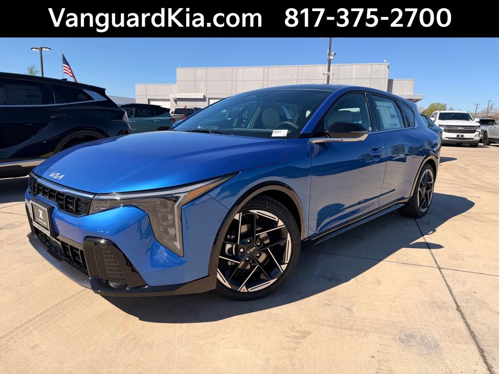 2026 Kia K4 GT-Line AT Hatchback's photo