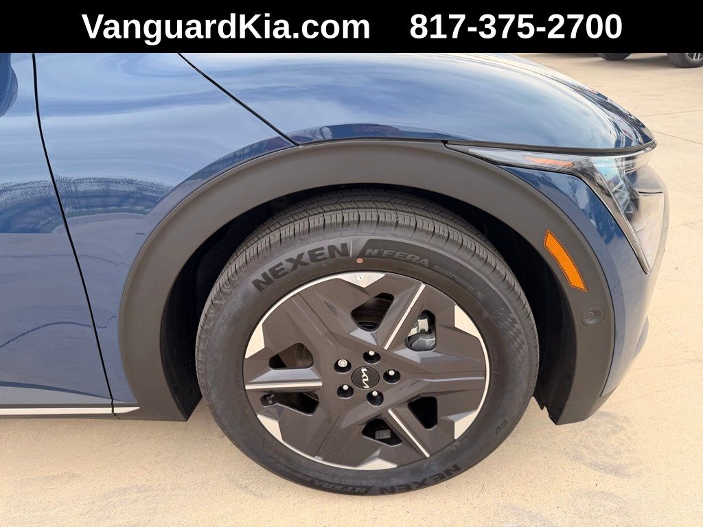 2025 Kia EV6 Light L/R - Photo 10