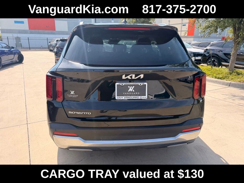 Used 2025 Kia Sorento S SUV