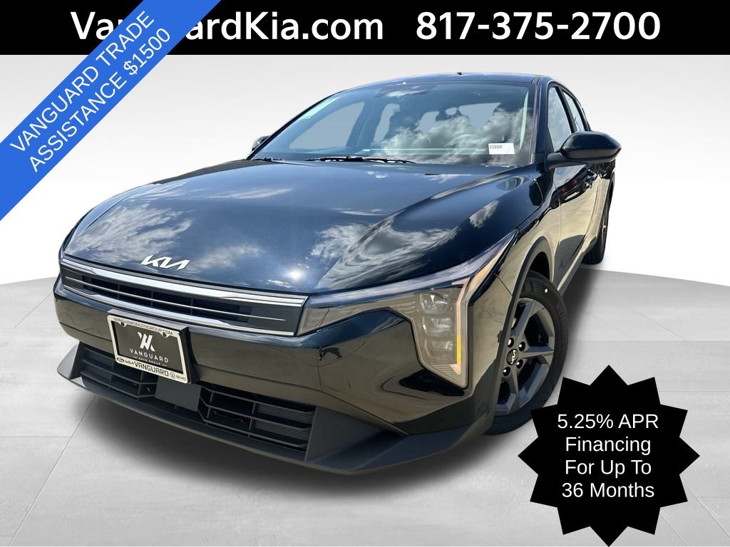 2025 Kia K4 LXS's photo