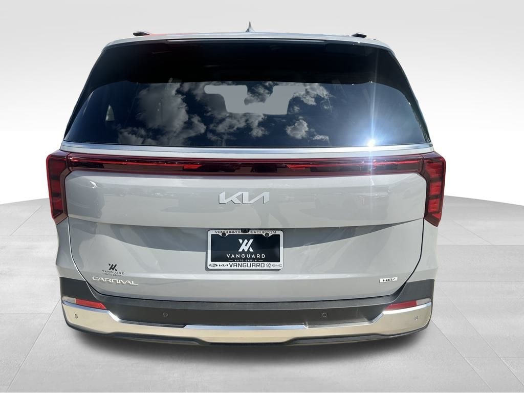 New 2026 Kia Carnival Hybrid SX Minivan/Van