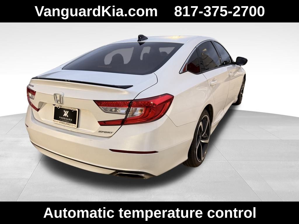 2021 Honda Accord Sport photo 4