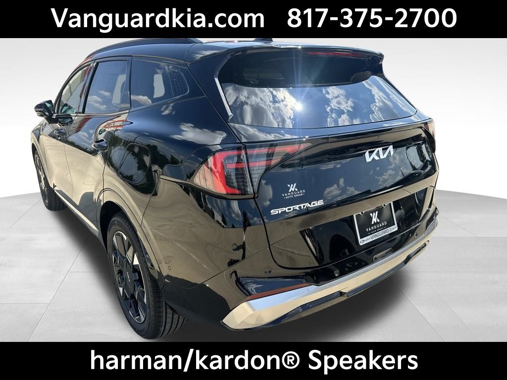 2026 Kia Sportage photo 2
