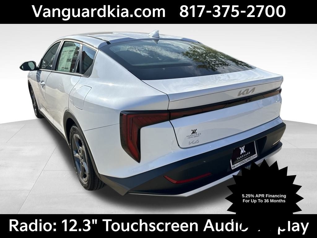 New 2025 Kia K4 LXS Sedan
