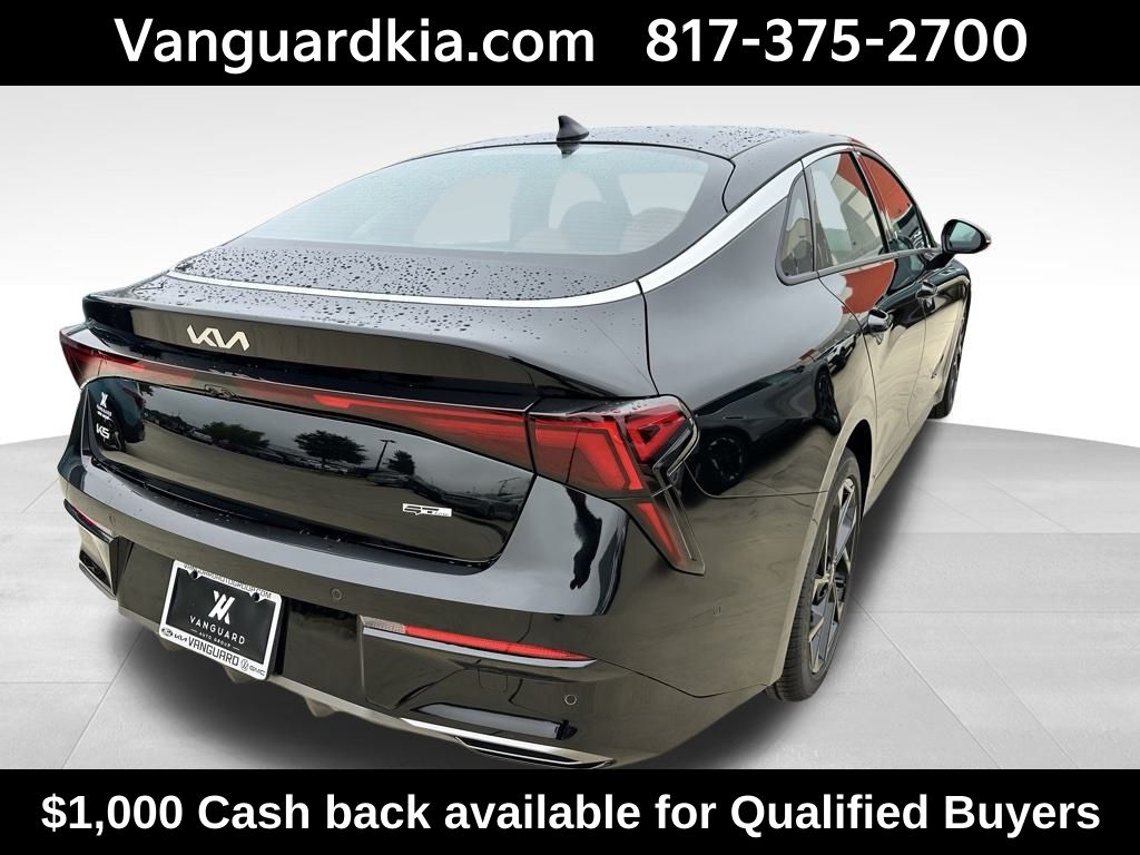 2026 Kia K5 GT-Line photo 4