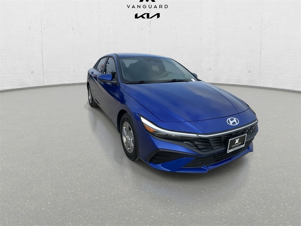 Used 2024 Hyundai Elantra SE with VIN KMHLL4DG2RU851883 for sale in Arlington, TX