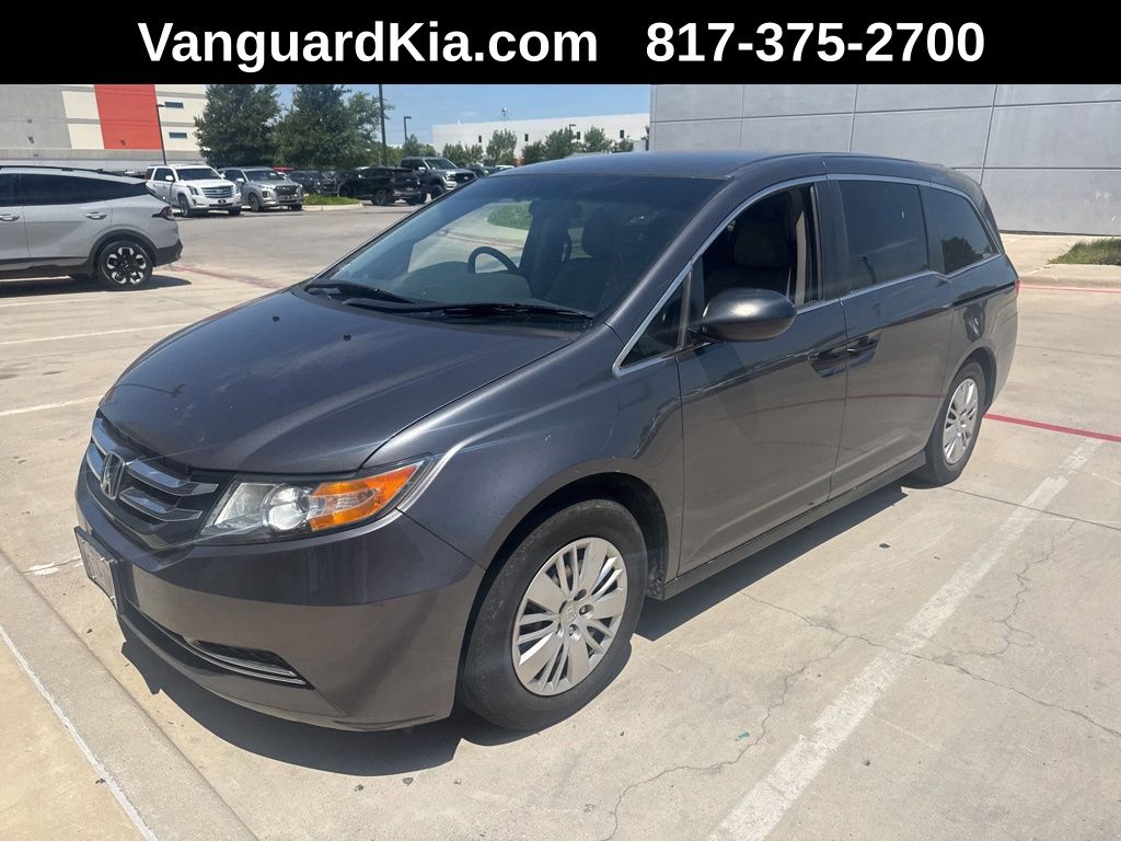 2014 Honda Odyssey LX's photo