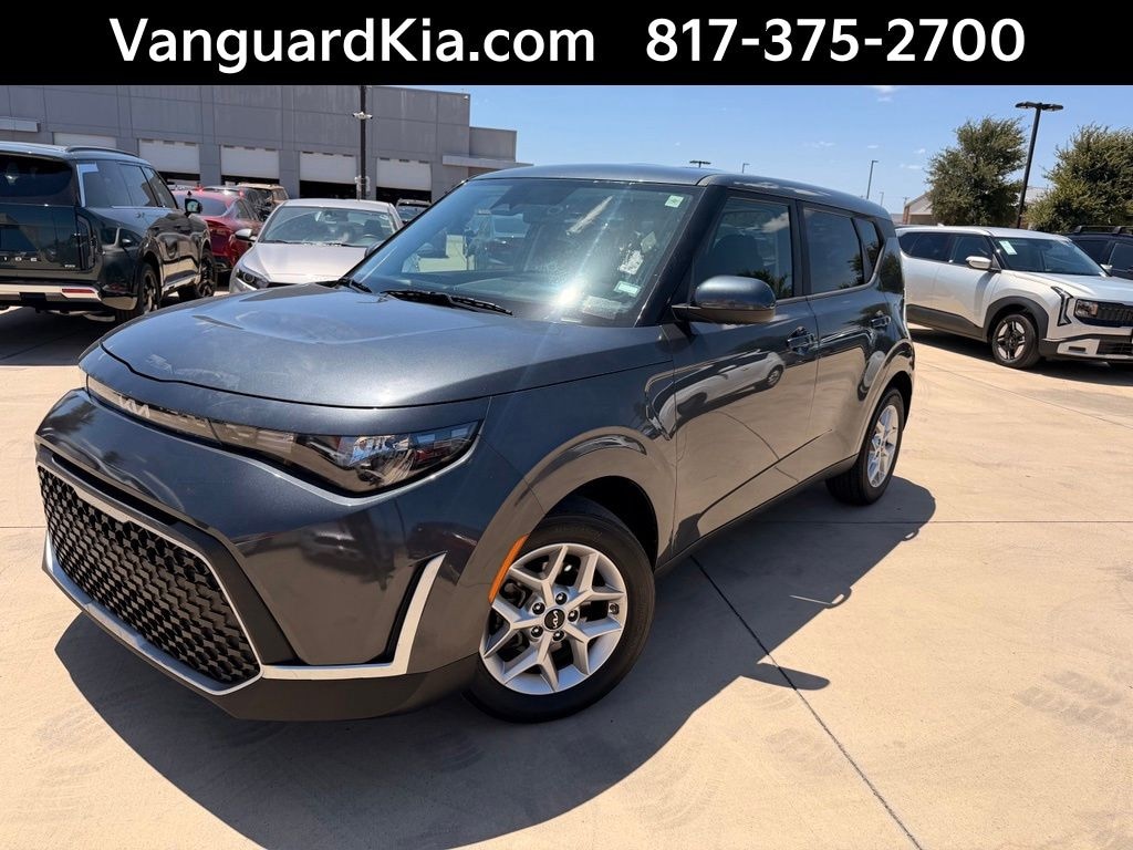 Certified 2024 Kia Soul LX Hatchback