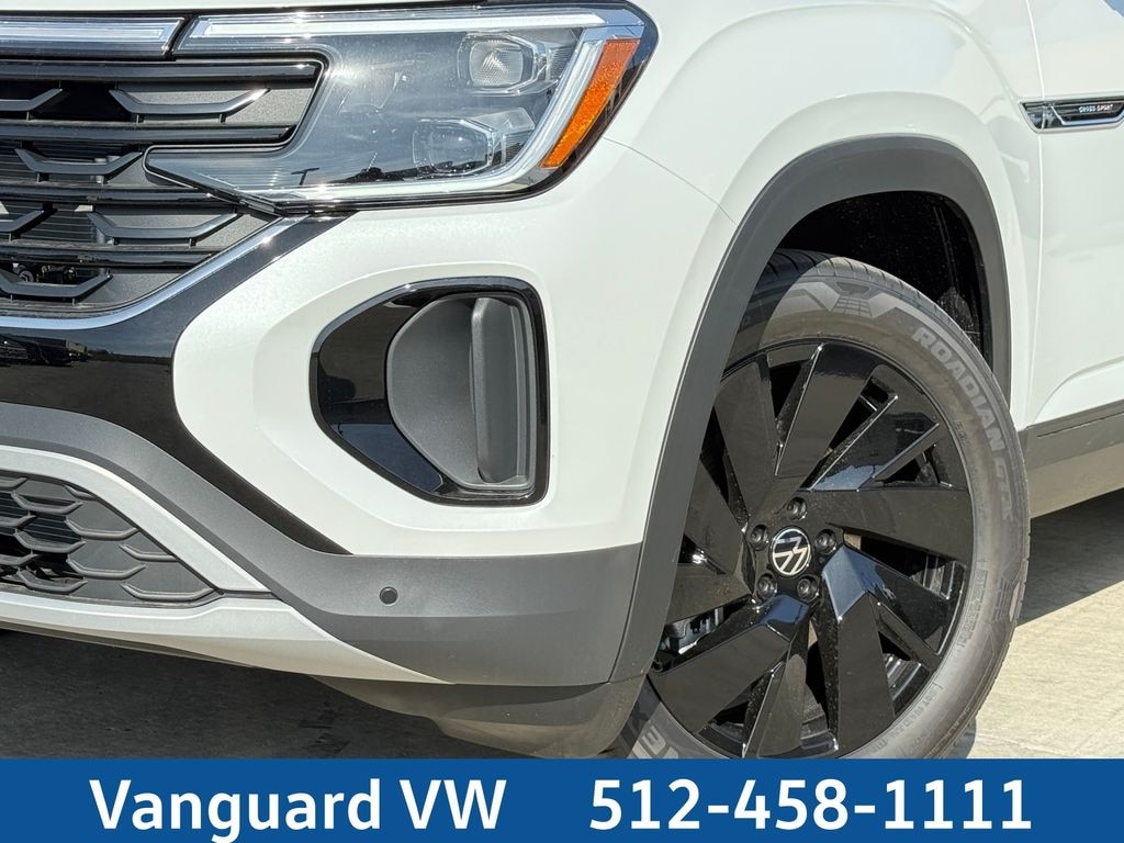 New 2026 Volkswagen Atlas Cross Sport 2.0T SE w/Technology SUV